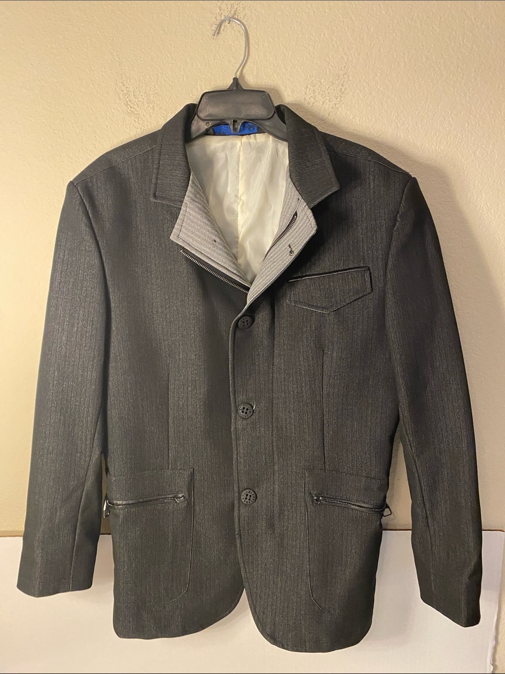 Men's Charcoal Single-Breasted Blazer - Charcoal Gray